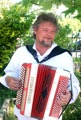 Photo of accordeonist